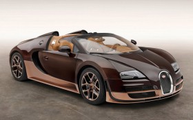 Photo de l&rsquo;ext&eacute;rieur de la Bugatti Veyron 16.4 Grand Sport 2016 &eacute;dition: Rembrandt, l&rsquo;avant du v&eacute;hicule.