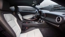 Chevrolet-Camaro-LT-2016-3
