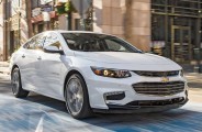 Chevrolet-Malibu-Hybride-2016-1