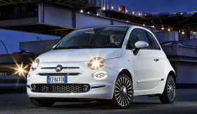 Photo de l&rsquo;ext&eacute;rieur de la Fiat 500 2016, l&rsquo;avant du v&eacute;hicule.