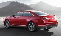 Ford-Taurus-SHO-2016-2