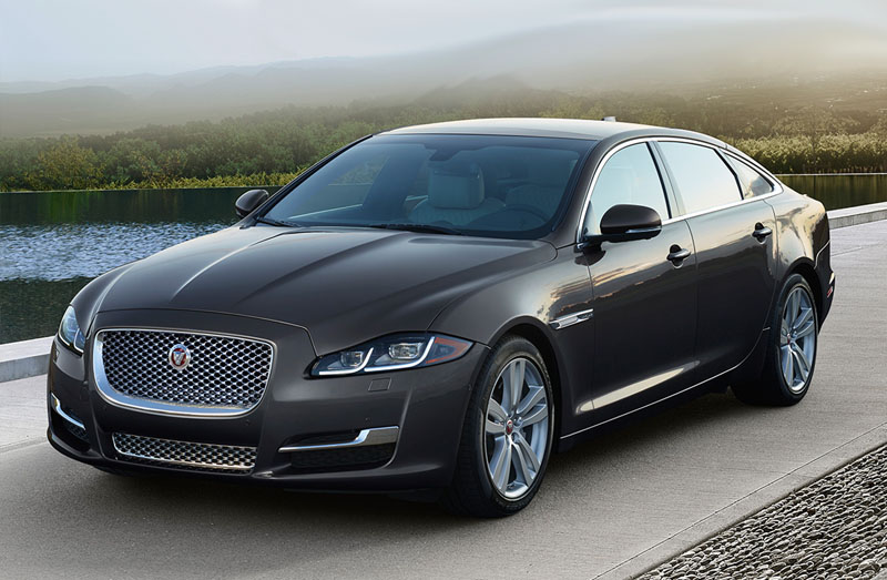 Jaguar-XJ-2016-1