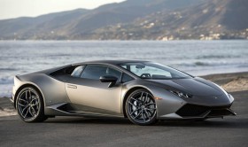 Photo de l&rsquo;ext&eacute;rieur de la Lamborghini Huracan 2016, l&rsquo;avant du v&eacute;hicule.