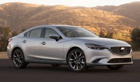 Photo de l&rsquo;ext&eacute;rieur de la Mazda 6 2016, l&rsquo;avant du v&eacute;hicule.