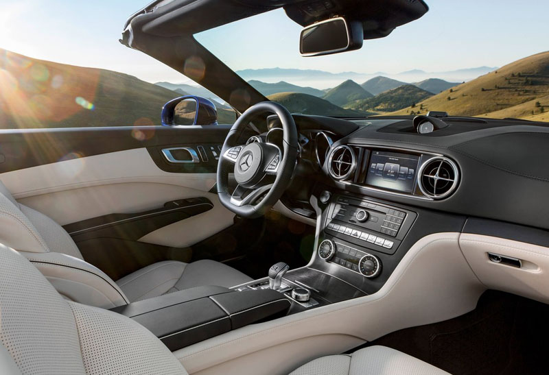 Mercedes-Benz-SL-2016-3