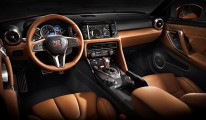 Nissan-GT-R-2016-3